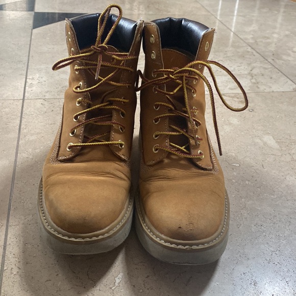 Timberland Yellow Nubuck Leather Ankle Boots Sinter Heavy Duty Lightweight - Picture 2 of 8